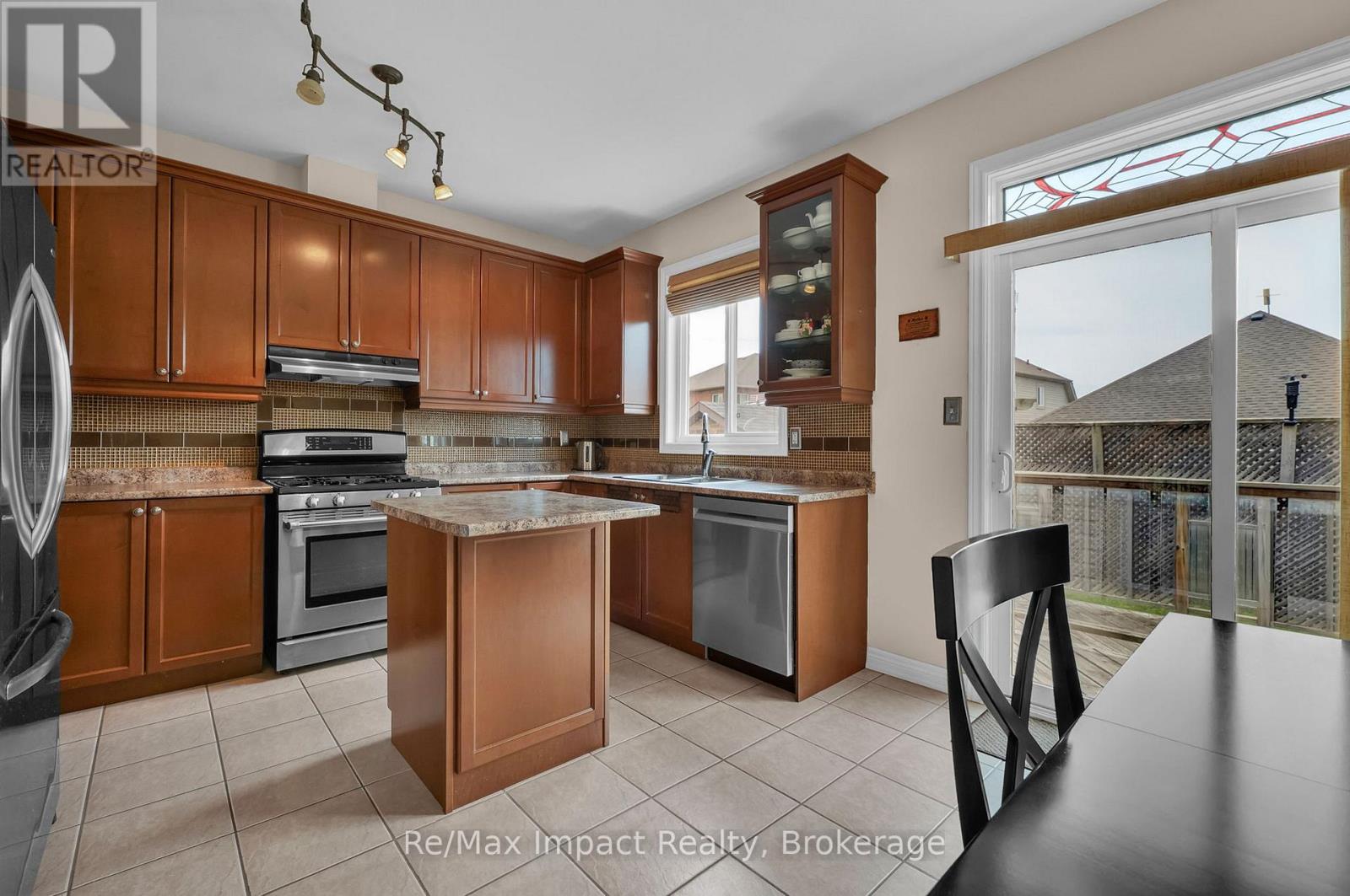 14A HUNT STREET - 9