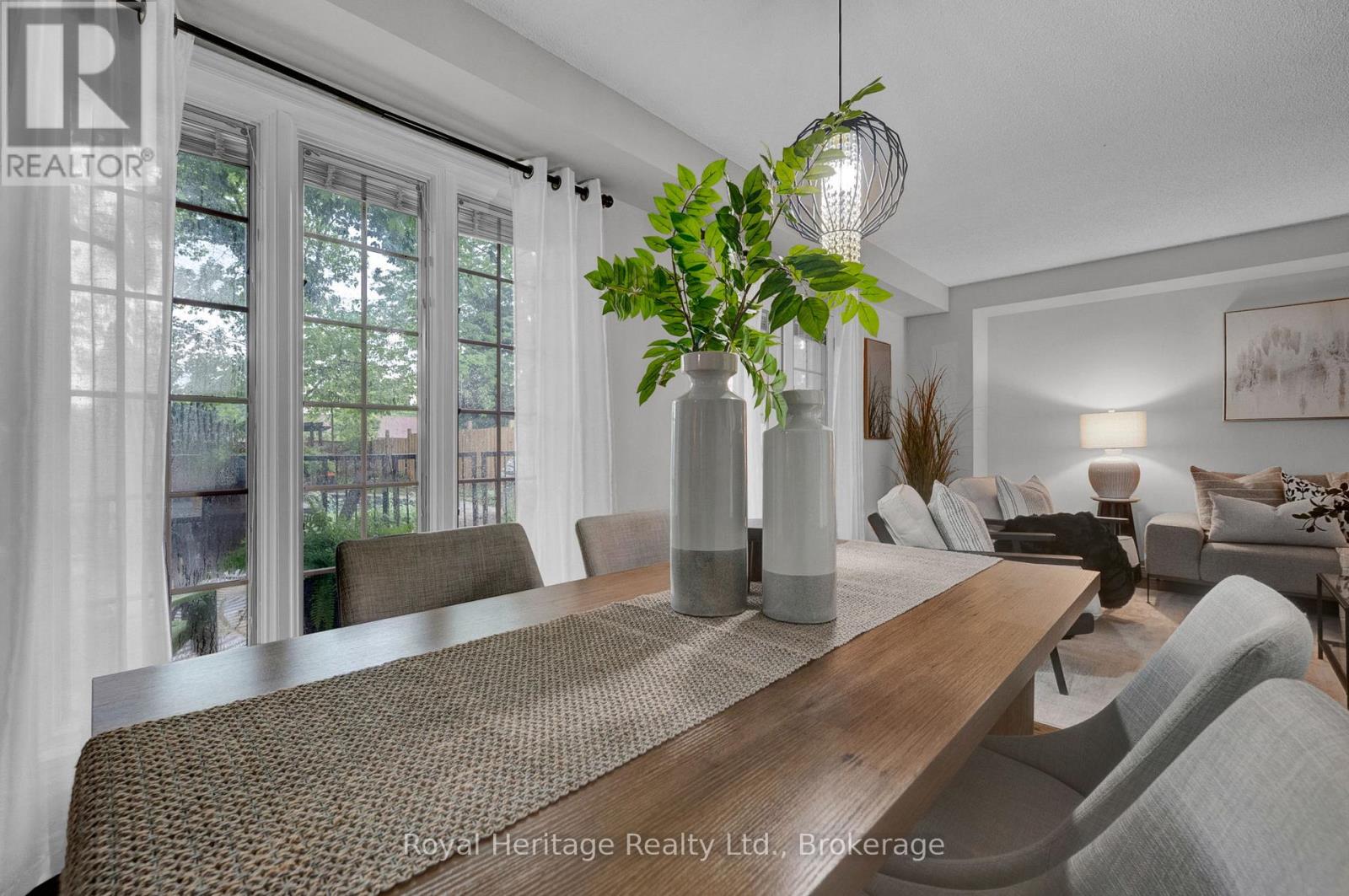 868 WILLIAM BOOTH CRESCENT - 12