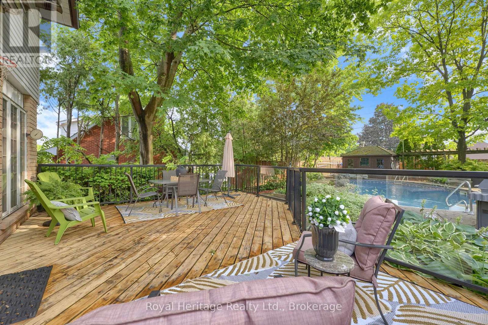 868 WILLIAM BOOTH CRESCENT - 15