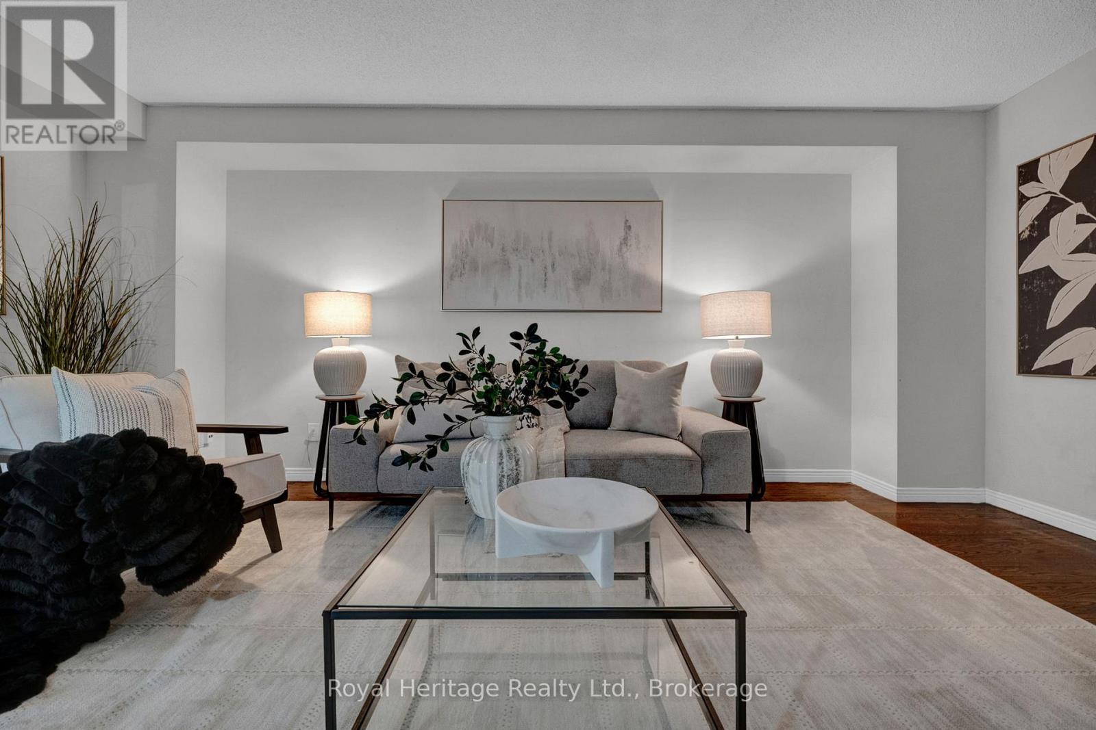 868 WILLIAM BOOTH CRESCENT - 26