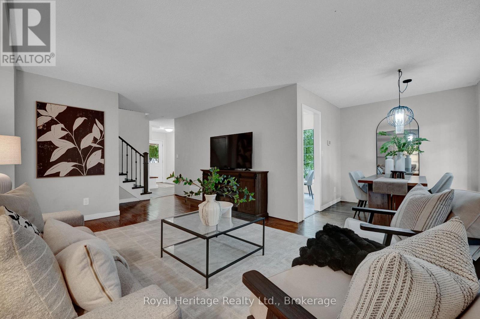868 WILLIAM BOOTH CRESCENT - 28