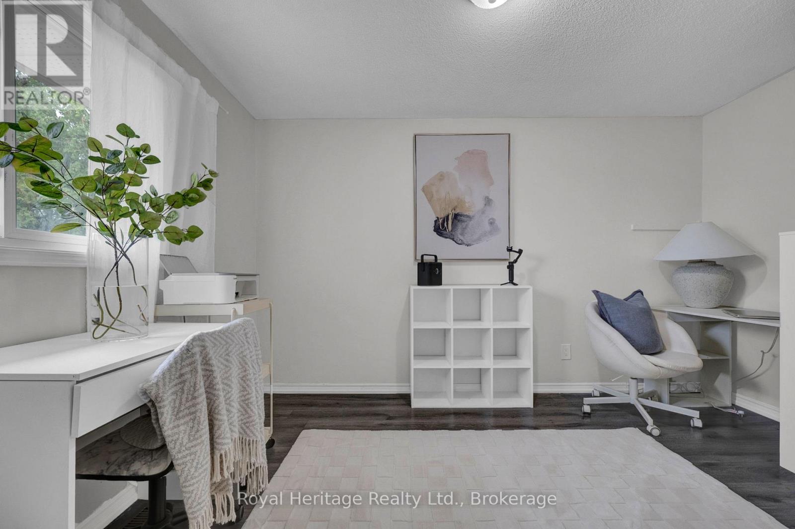 868 WILLIAM BOOTH CRESCENT - 33