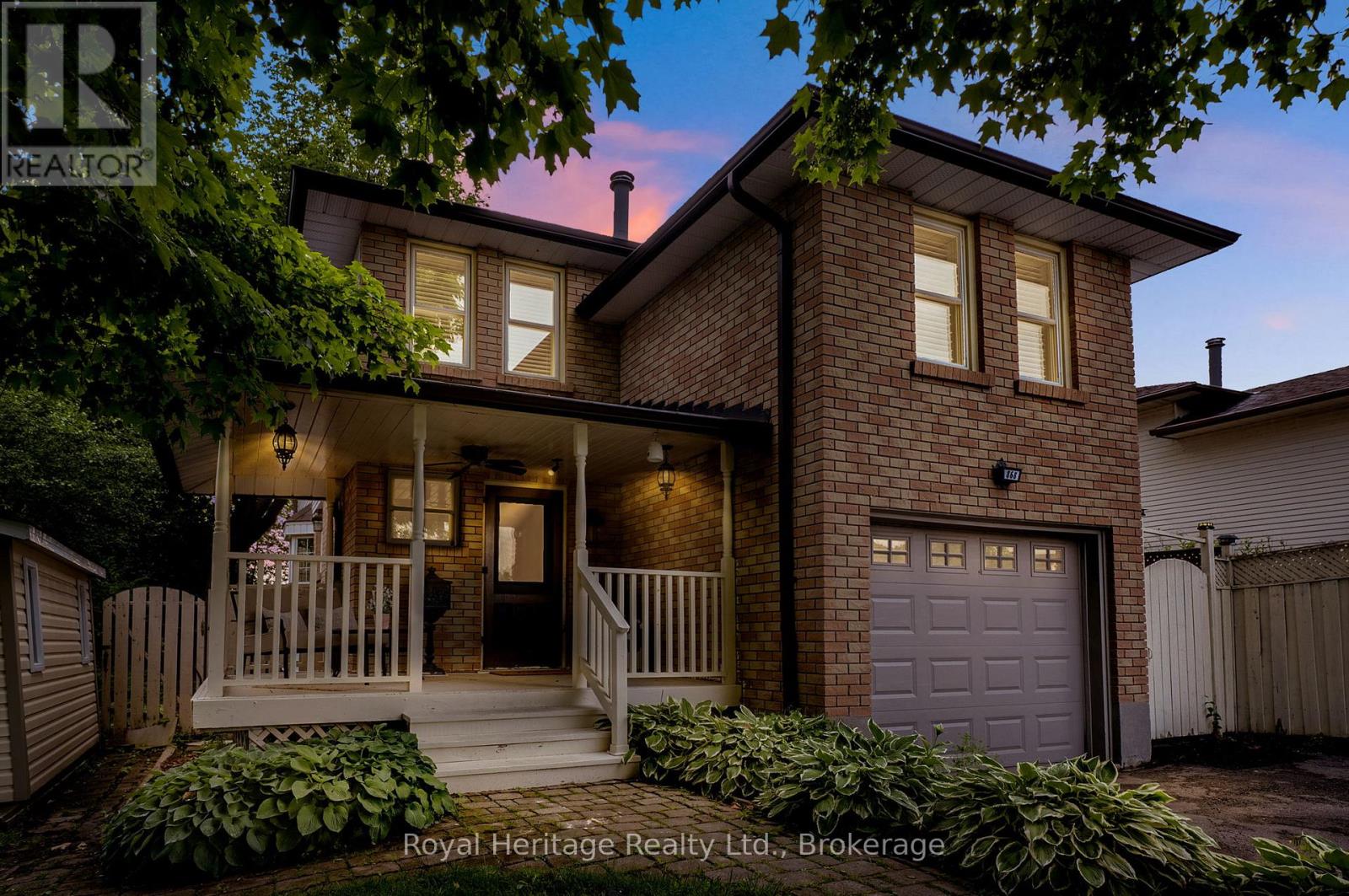 868 WILLIAM BOOTH CRESCENT - 37