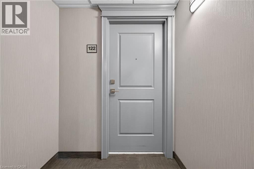#122 35 SOUTHSHORE Crescent - Image 6