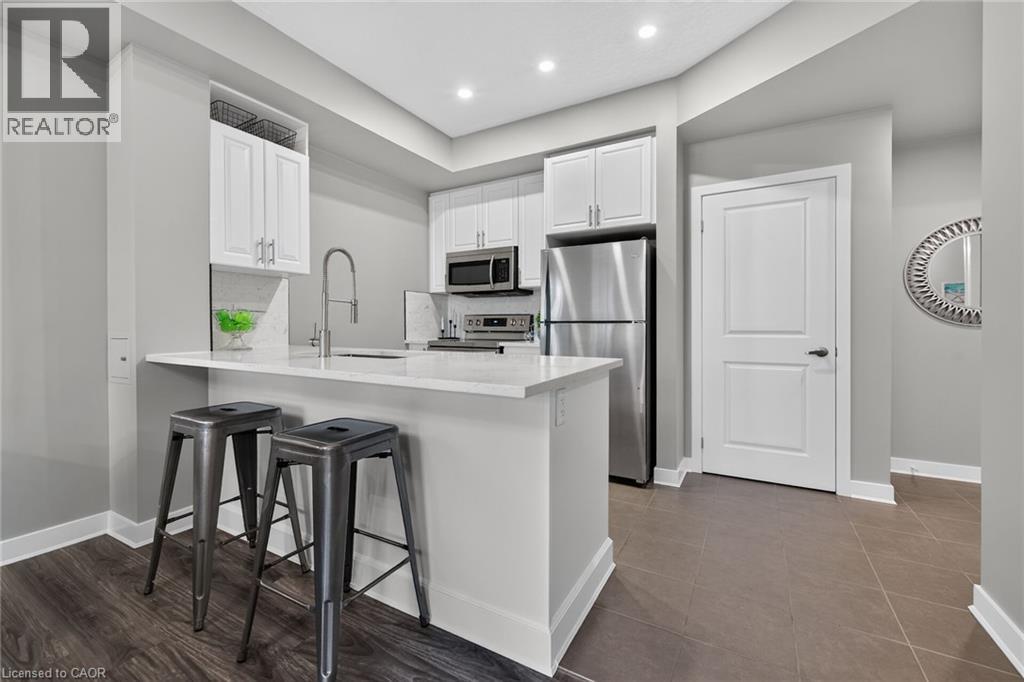 #122 35 SOUTHSHORE Crescent - Image 8