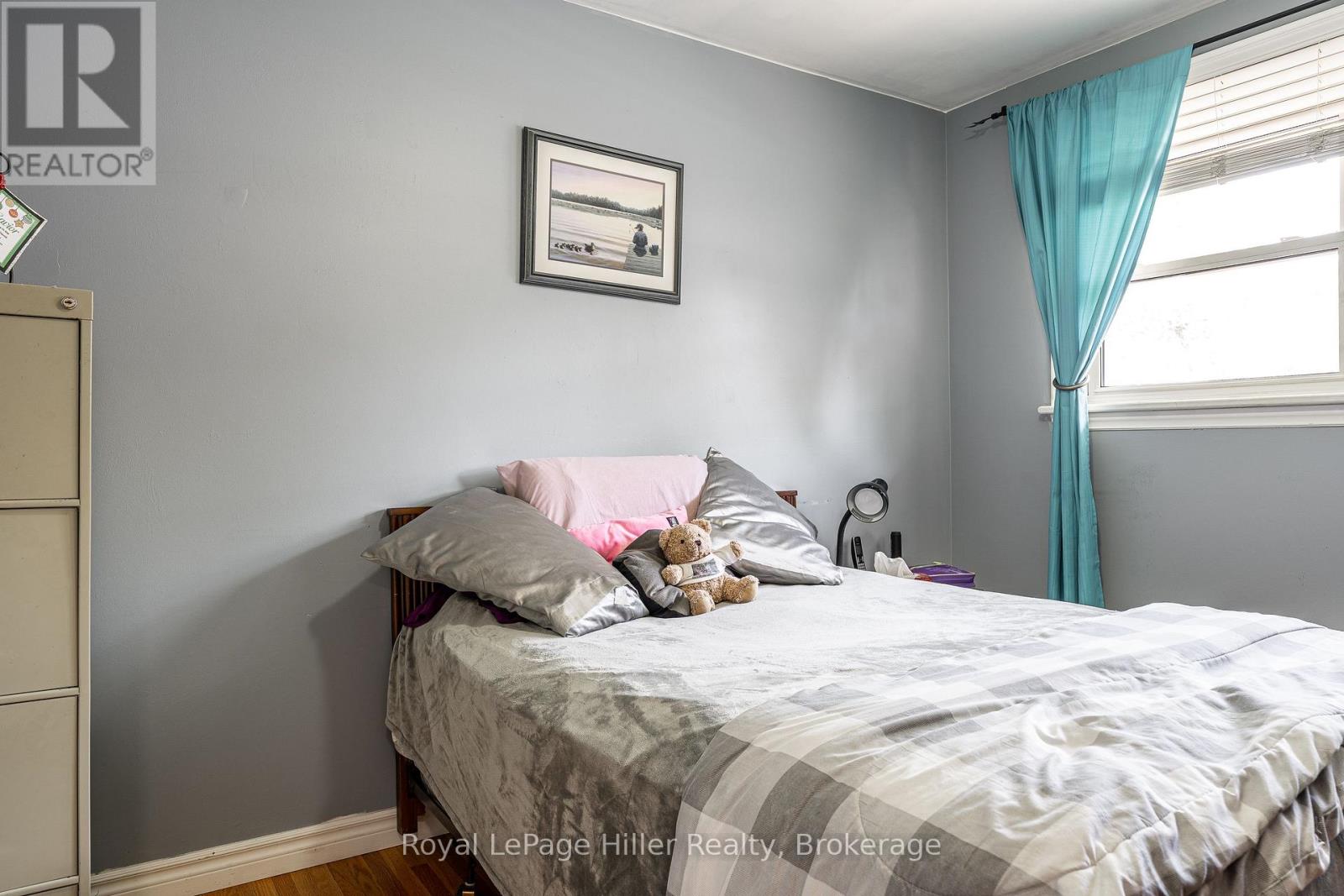 185 STRACHAN STREET - Image 13