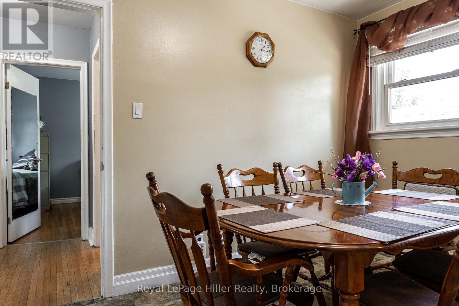 185 STRACHAN STREET - Image 20