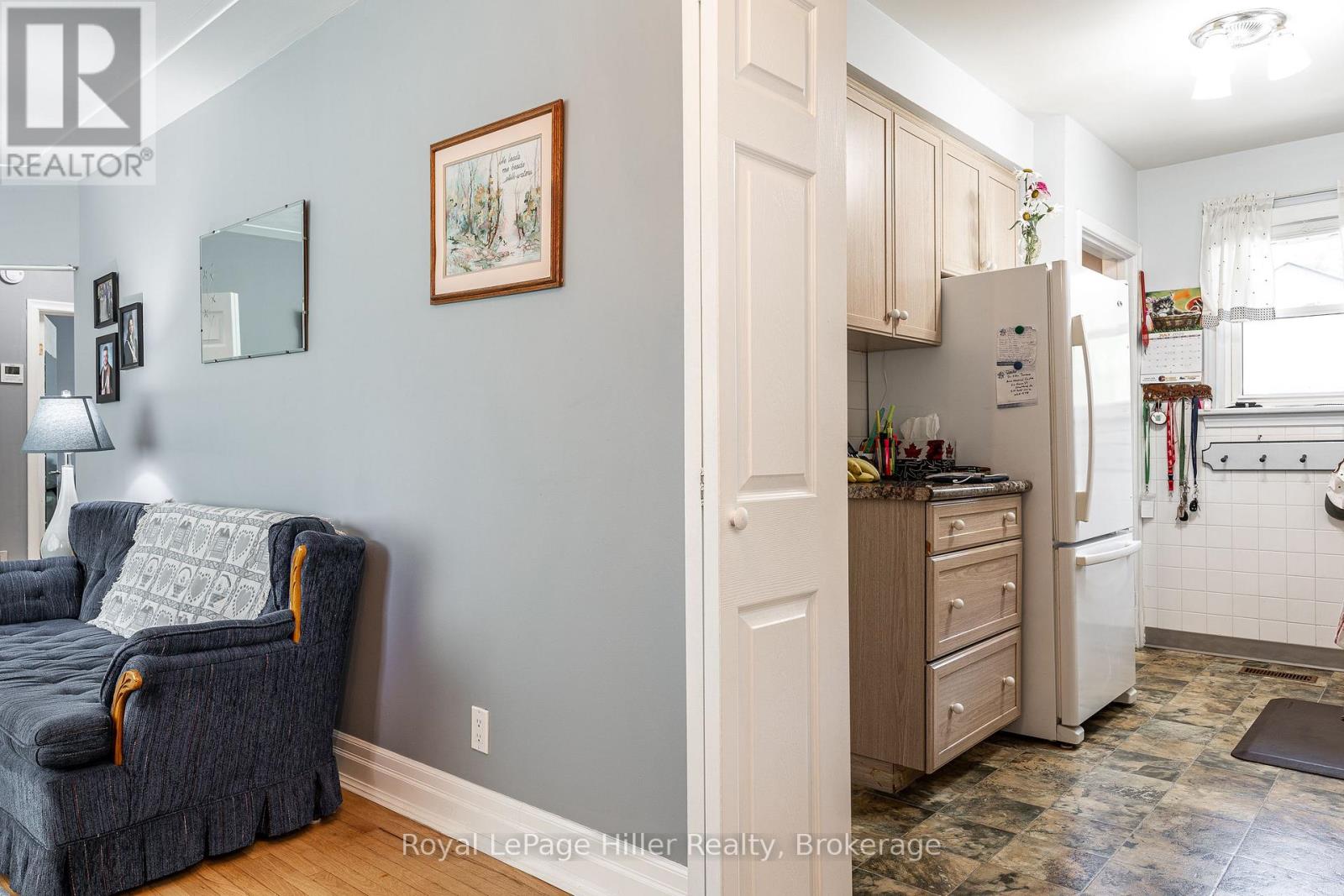 185 STRACHAN STREET - Image 22