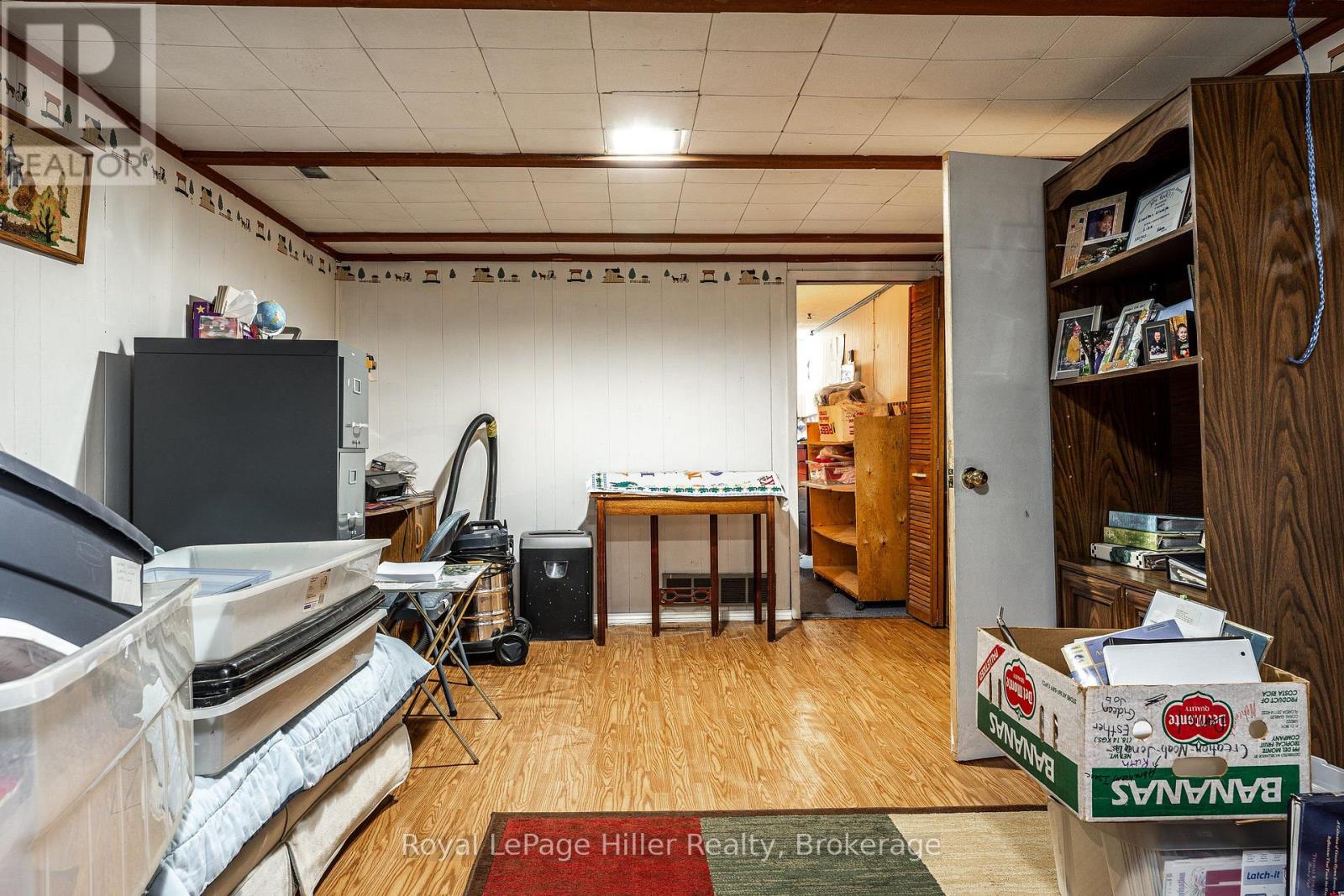 185 STRACHAN STREET - Image 30