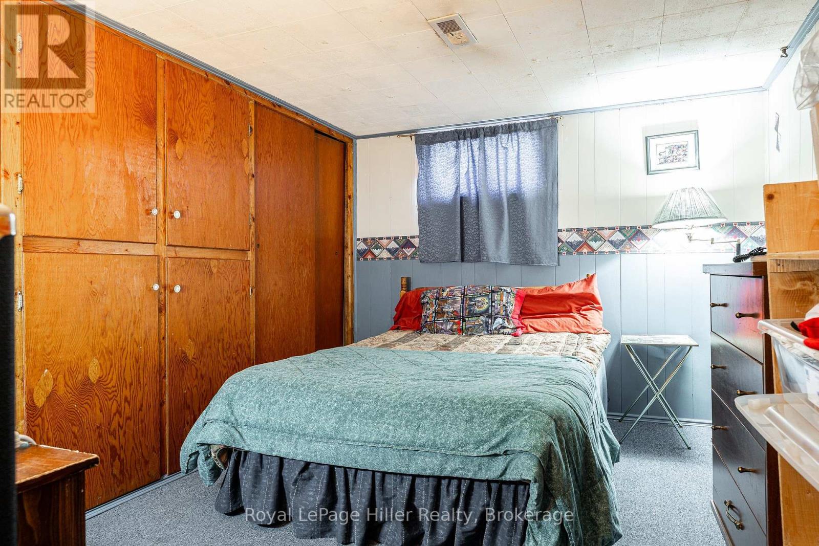 185 STRACHAN STREET - Image 31