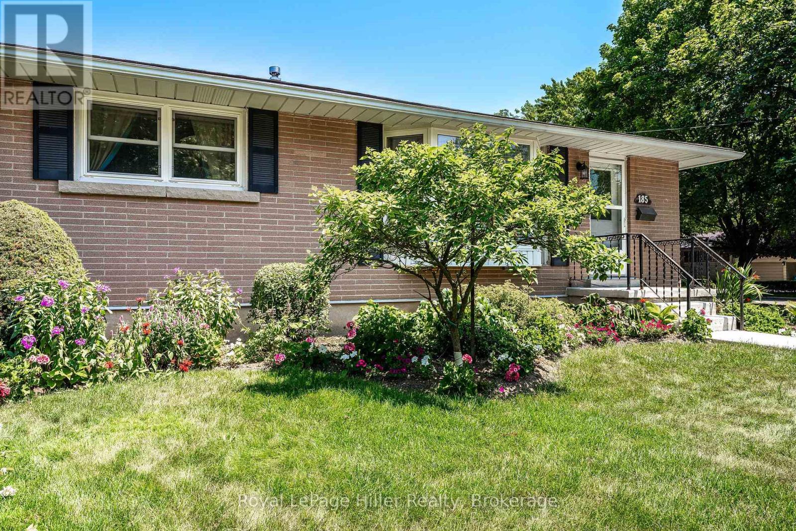 185 STRACHAN STREET - Image 42