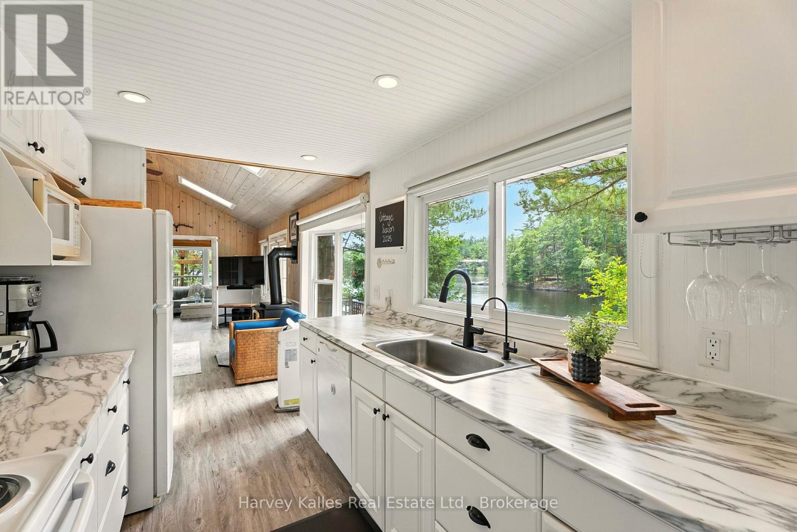 1078 MCKENZIE ROAD - 30