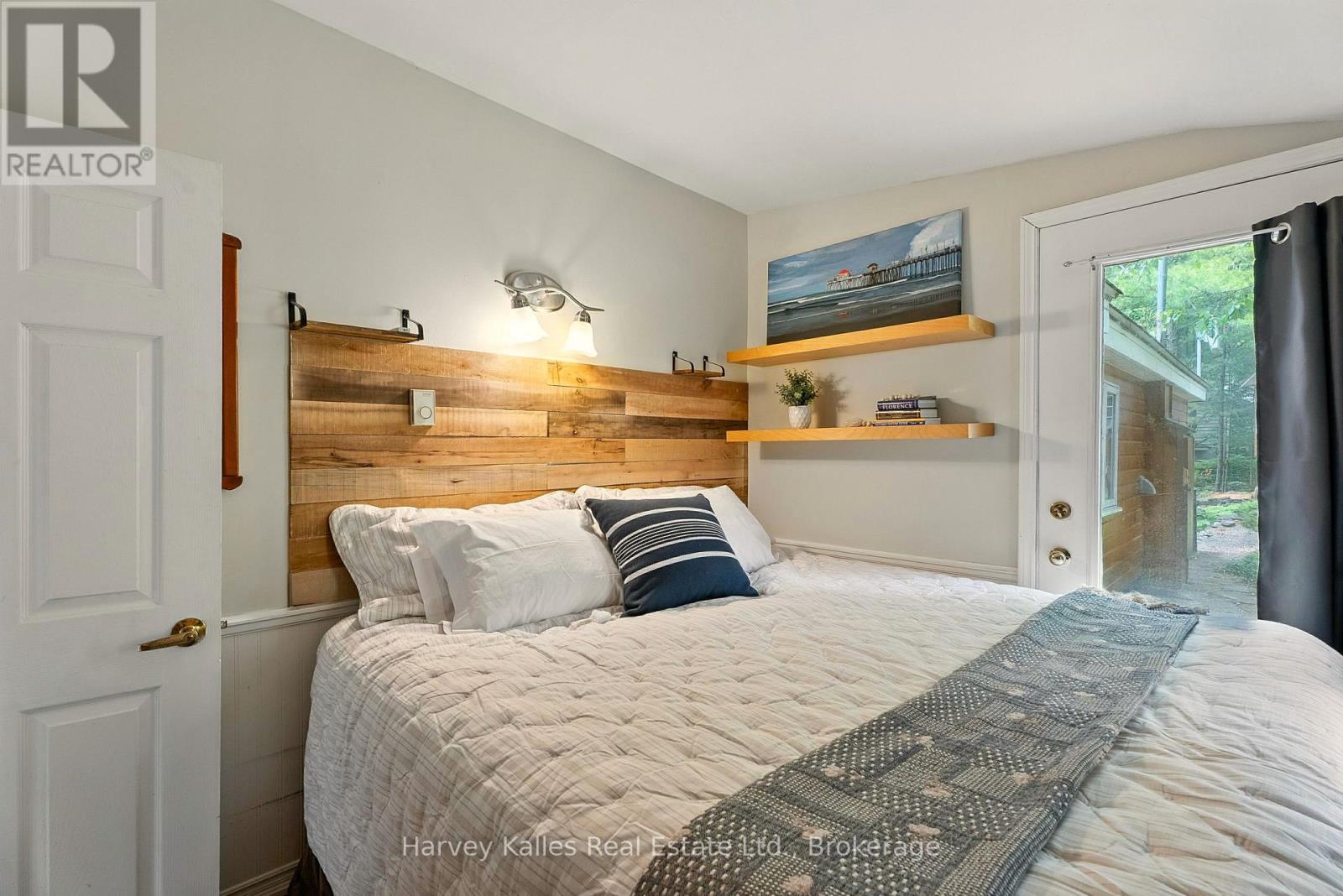 1078 MCKENZIE ROAD - 37