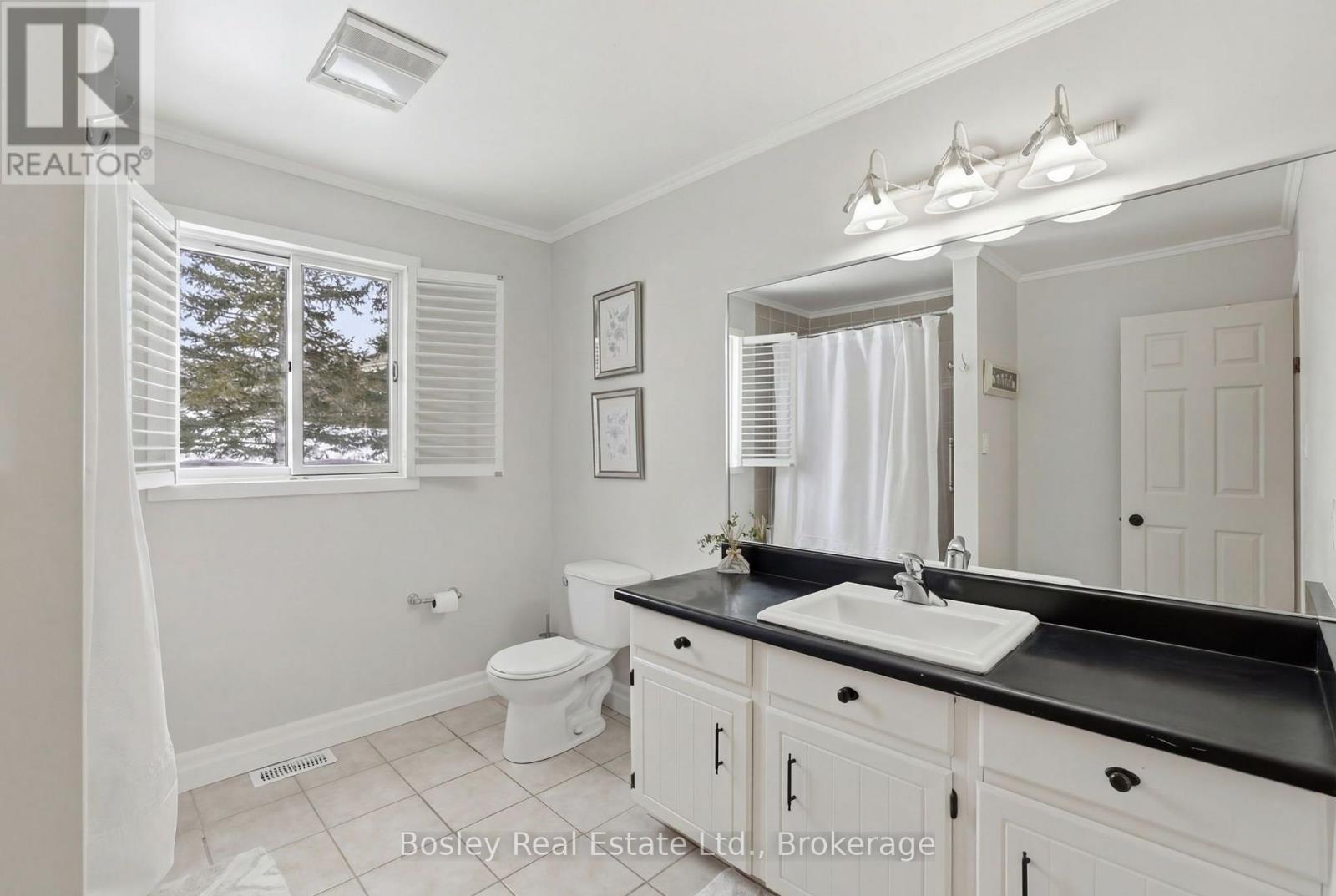 357190 THE BLUE MOUNTAIN MEAFORD TOWNLINE - 25
