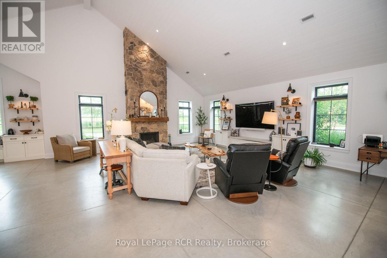 42085 ROAD 71 ROAD W - 39