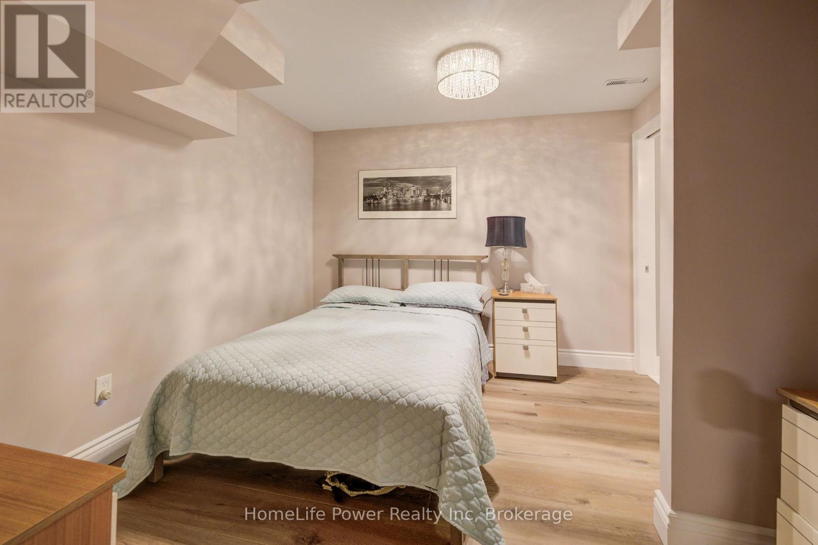 41 MCNIVEN ROAD - Image 37