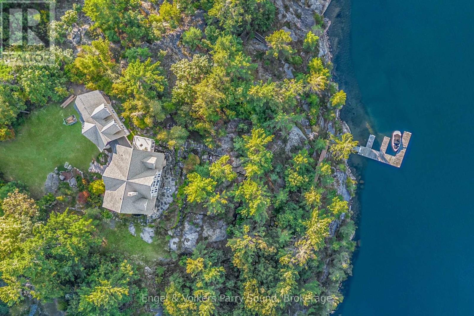 22 BEACON POINT DRIVE - 48