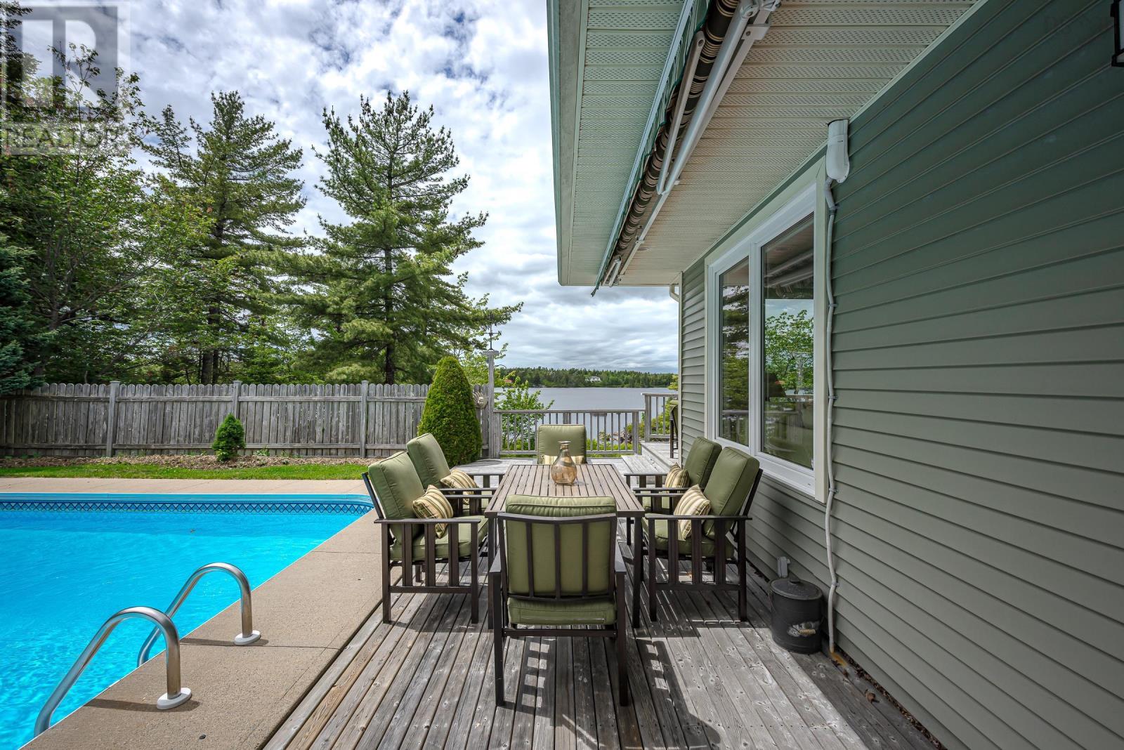 243 Lakeshore Drive - 35