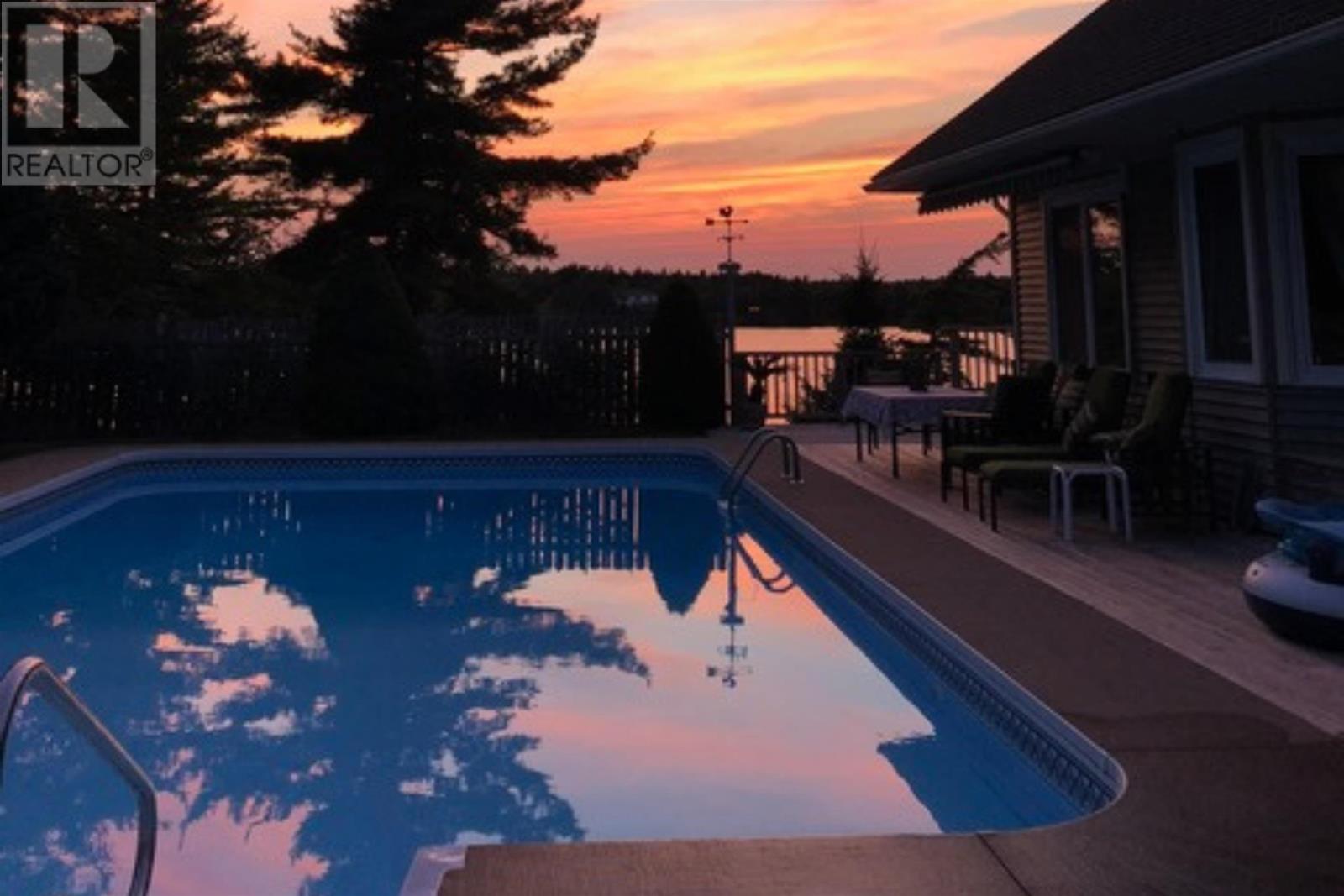 243 Lakeshore Drive - 36