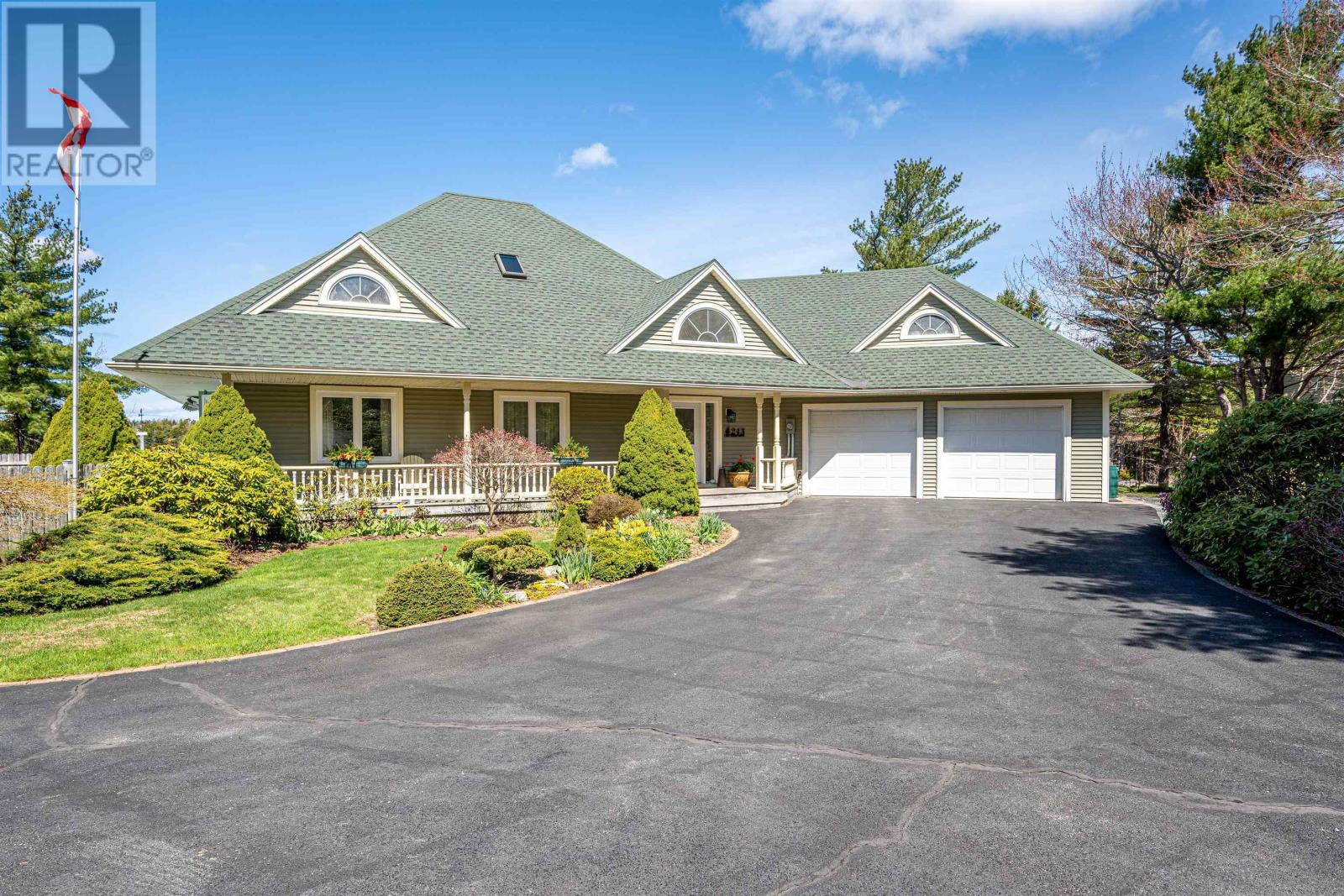243 Lakeshore Drive - 38
