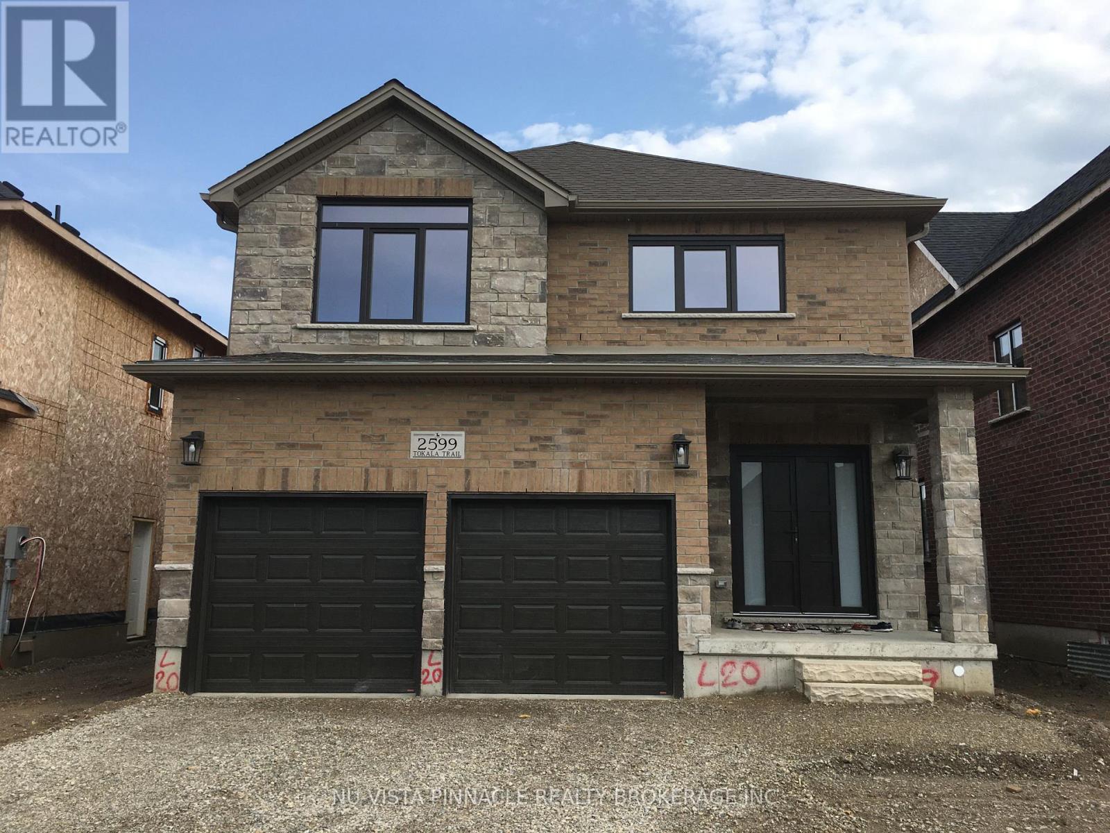 2599 TOKALA TRAIL, London North (North S)