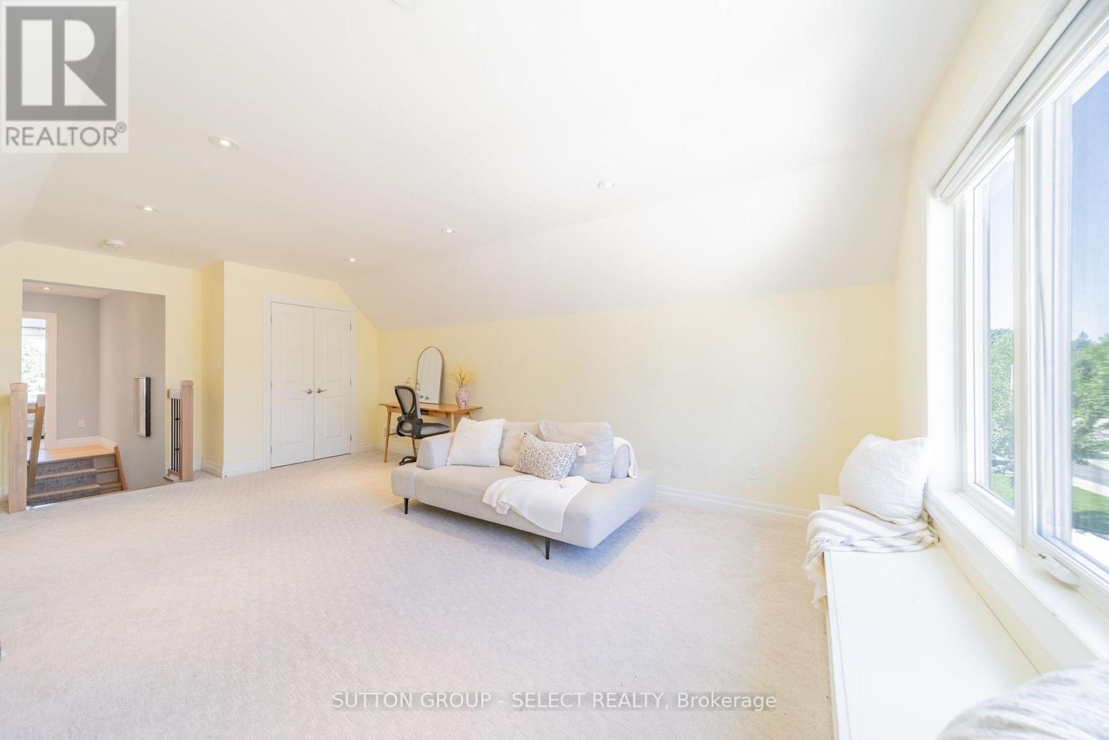 230 UNION AVENUE - 27