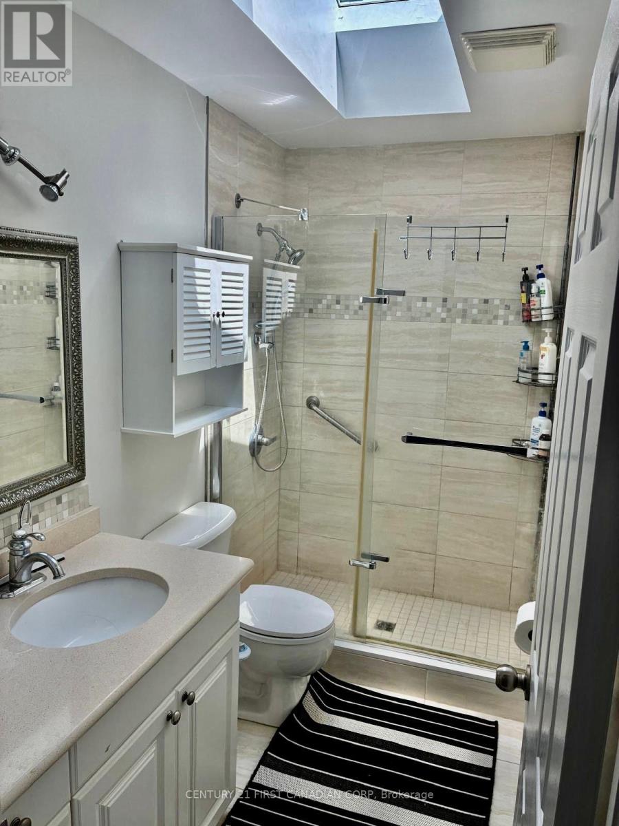 349 BANBURY CRESCENT - 14