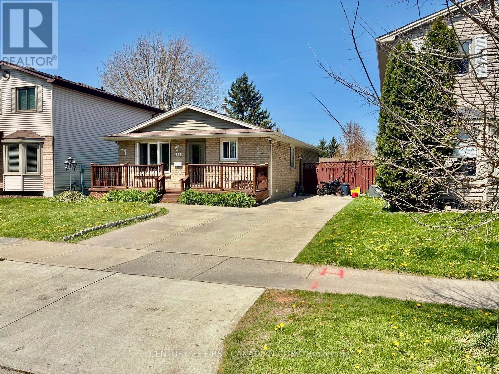 349 BANBURY CRESCENT - 2