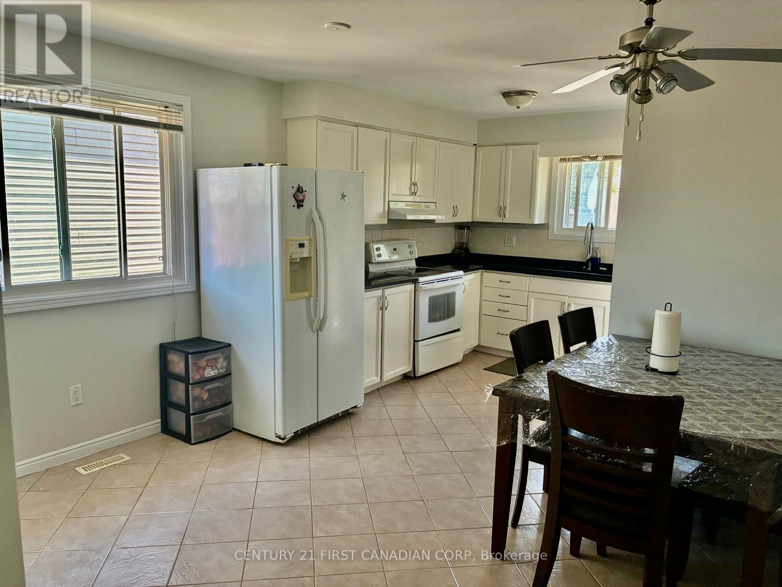 349 BANBURY CRESCENT - 7