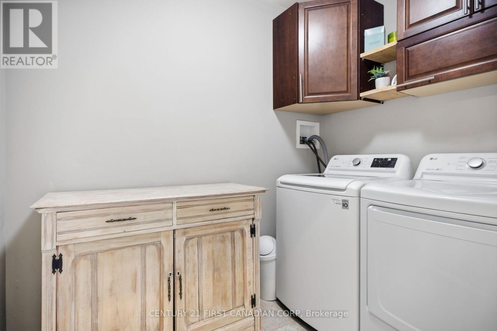 279 OAK STREET - 8