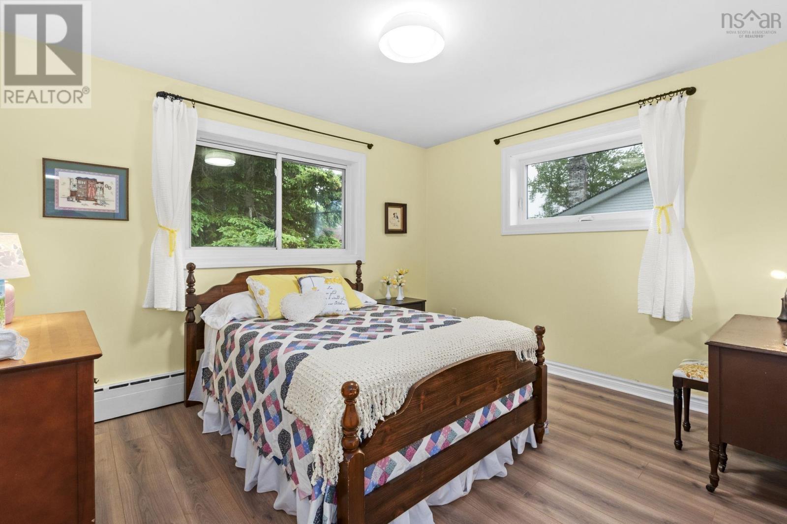 305 Fraser Street - 31