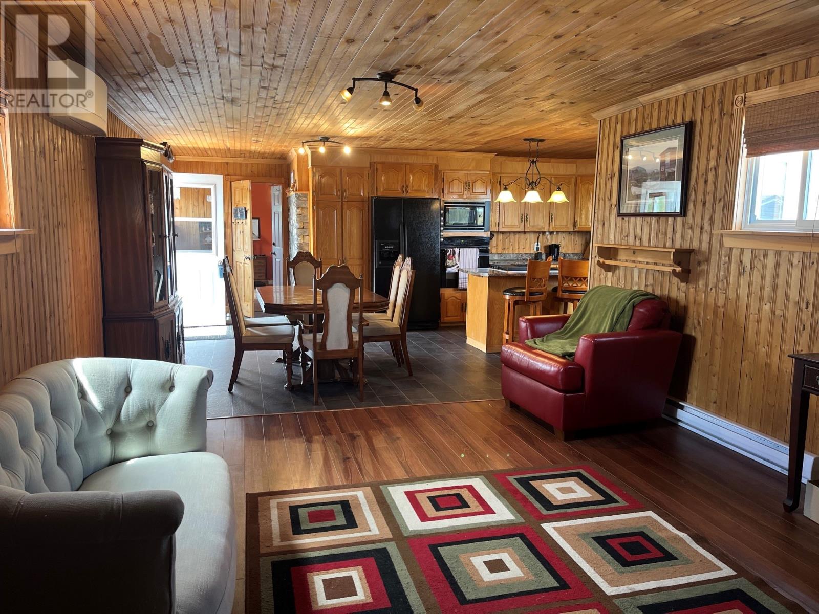 570 Salmonier Line - 16