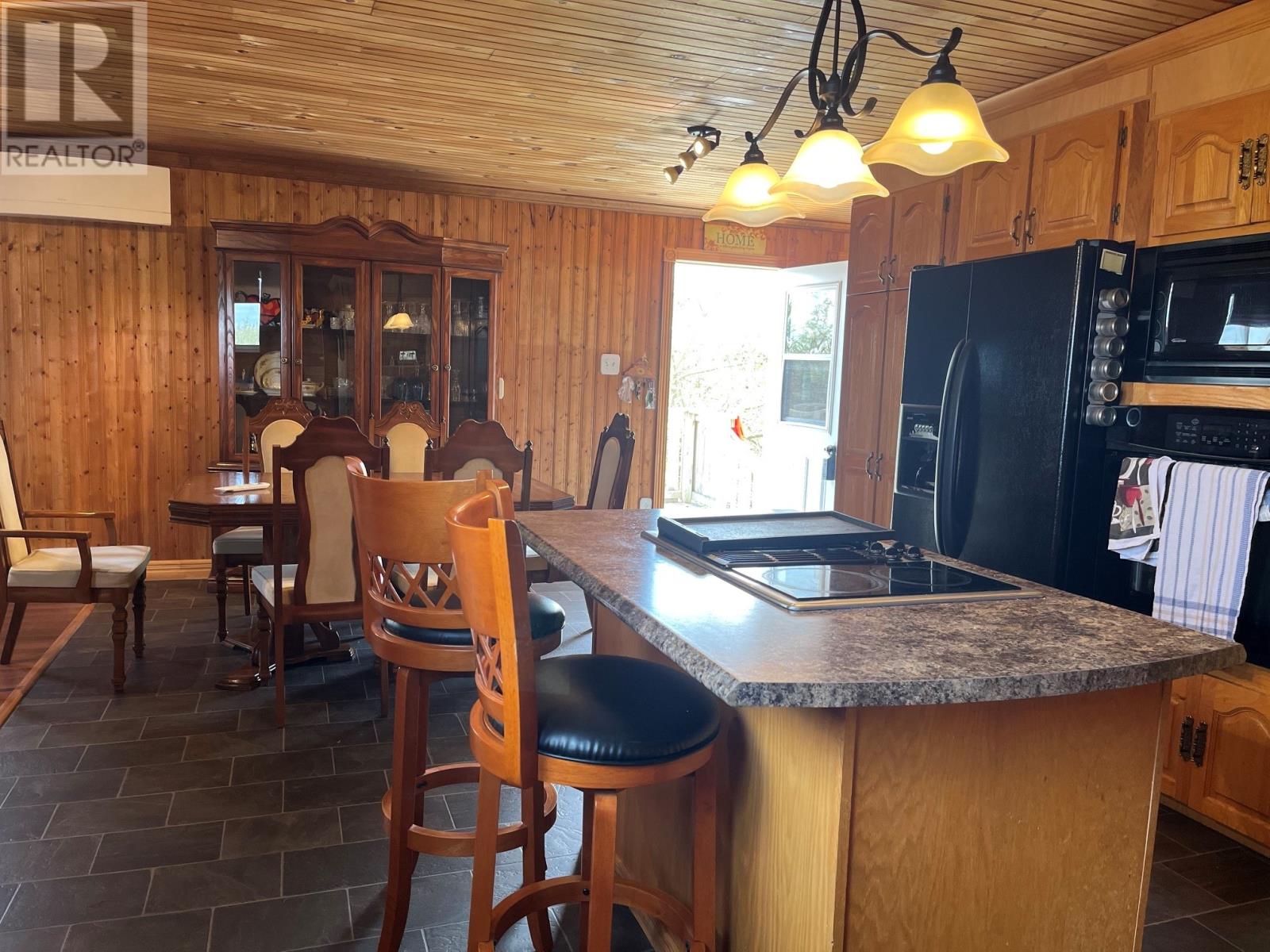 570 Salmonier Line - 18
