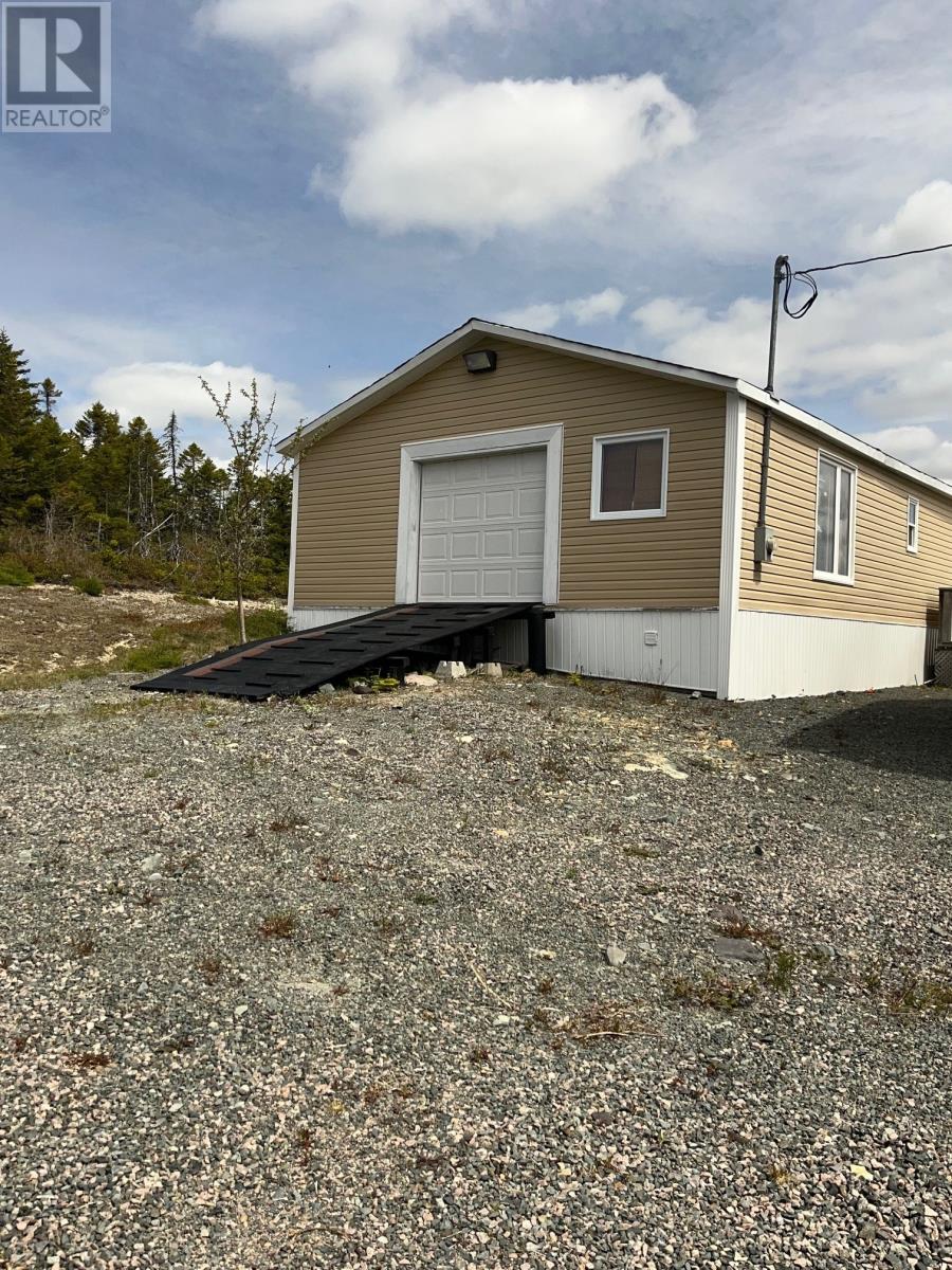 570 Salmonier Line - 5