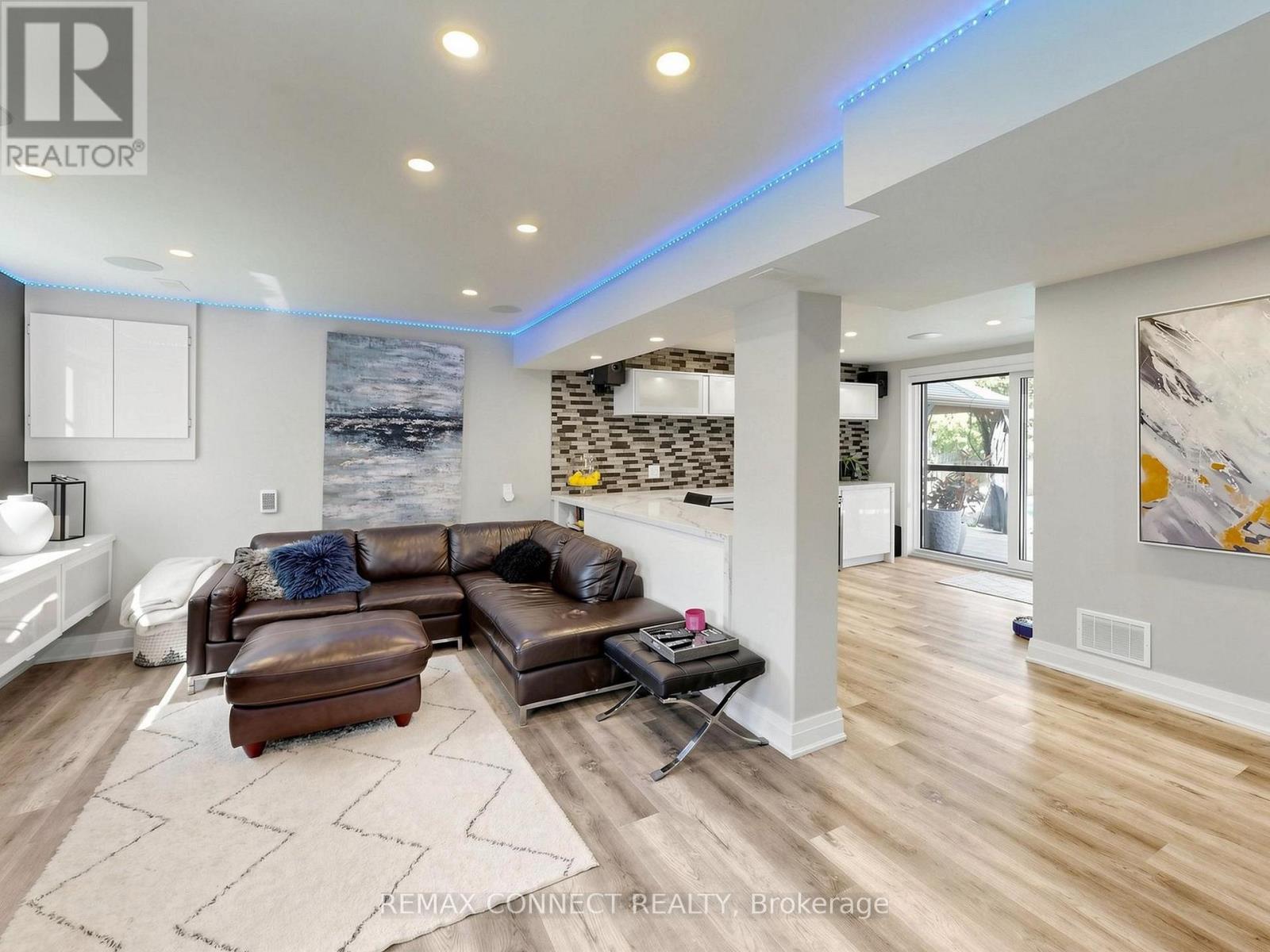 58 RAVINE PARK CRESCENT - 17