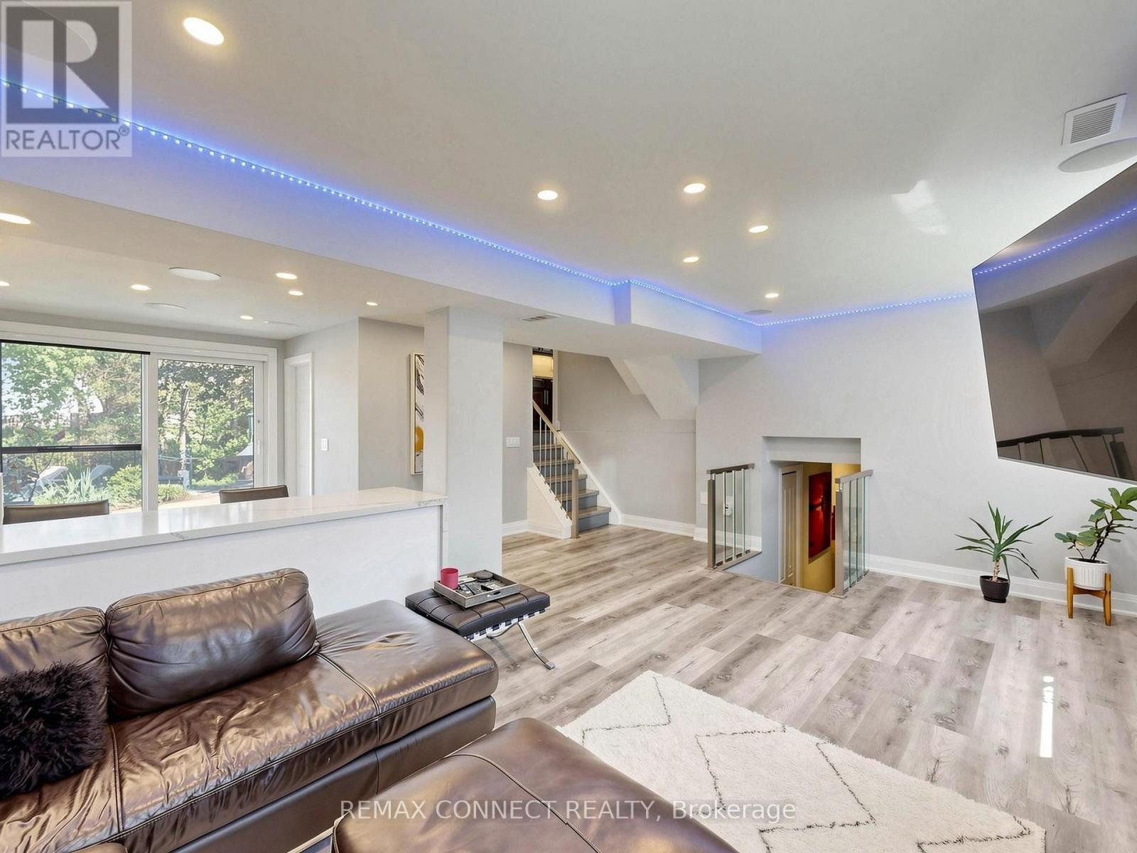 58 RAVINE PARK CRESCENT - 18
