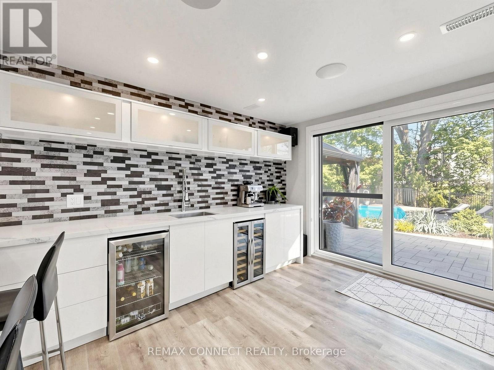 58 RAVINE PARK CRESCENT - 19