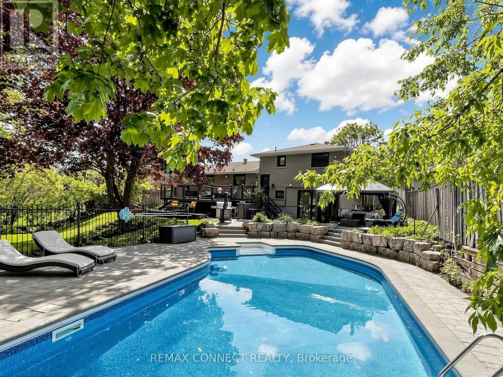 58 RAVINE PARK CRESCENT - 27