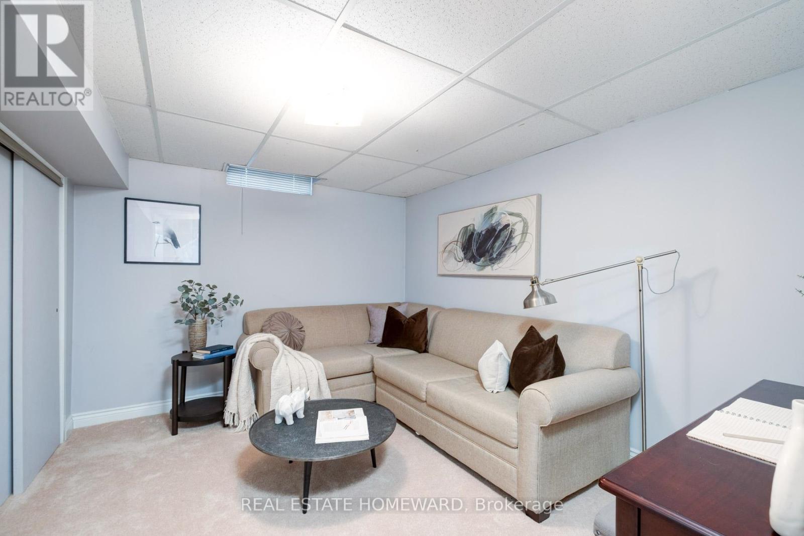 62 ARDGOWAN CRESCENT - 22