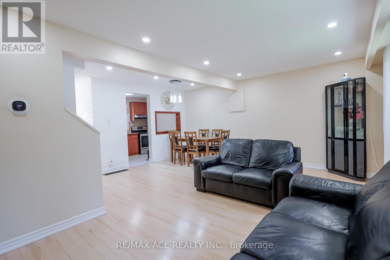 #94 371 ORTON PARK ROAD - Image 10