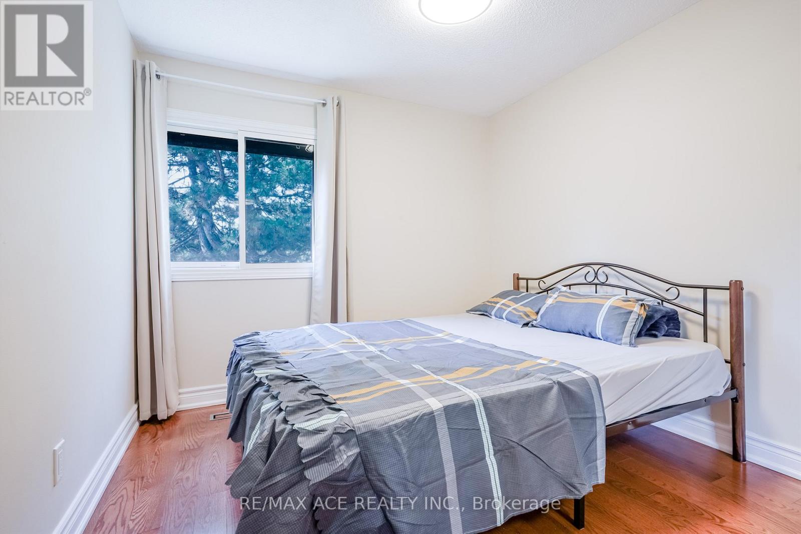 #94 371 ORTON PARK ROAD - 30