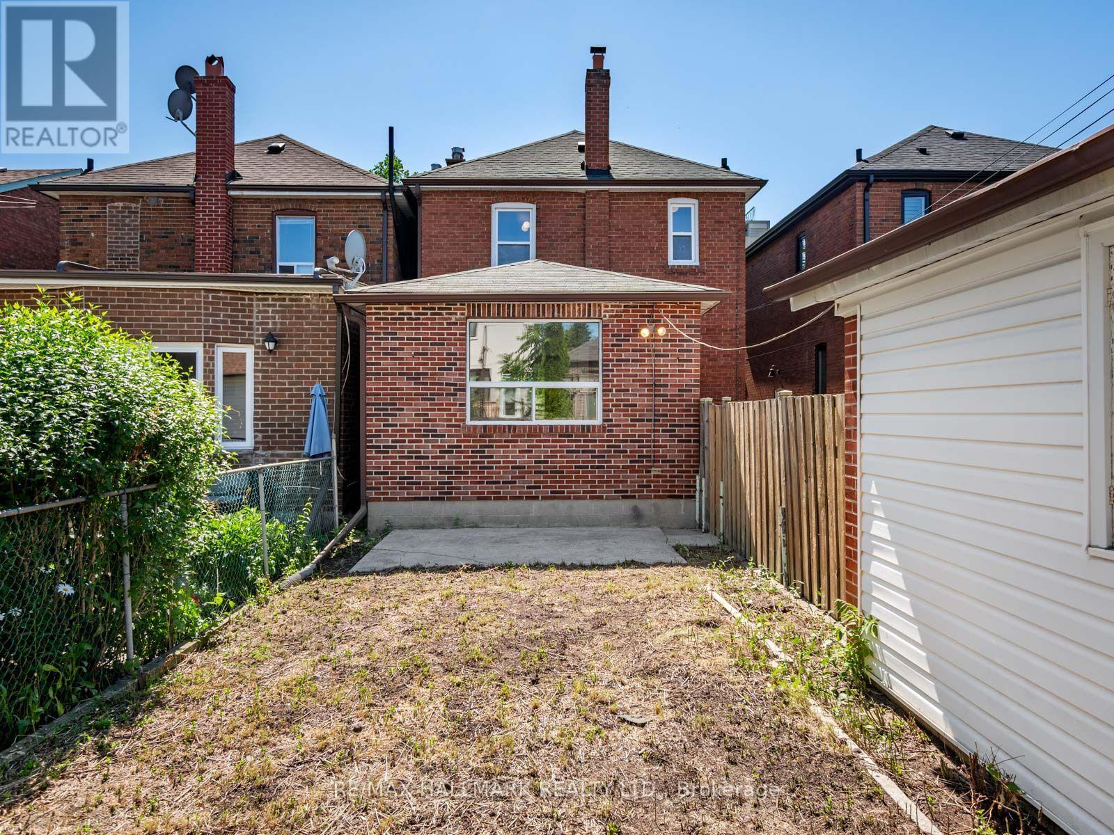27 LESMOUNT AVENUE - Image 43