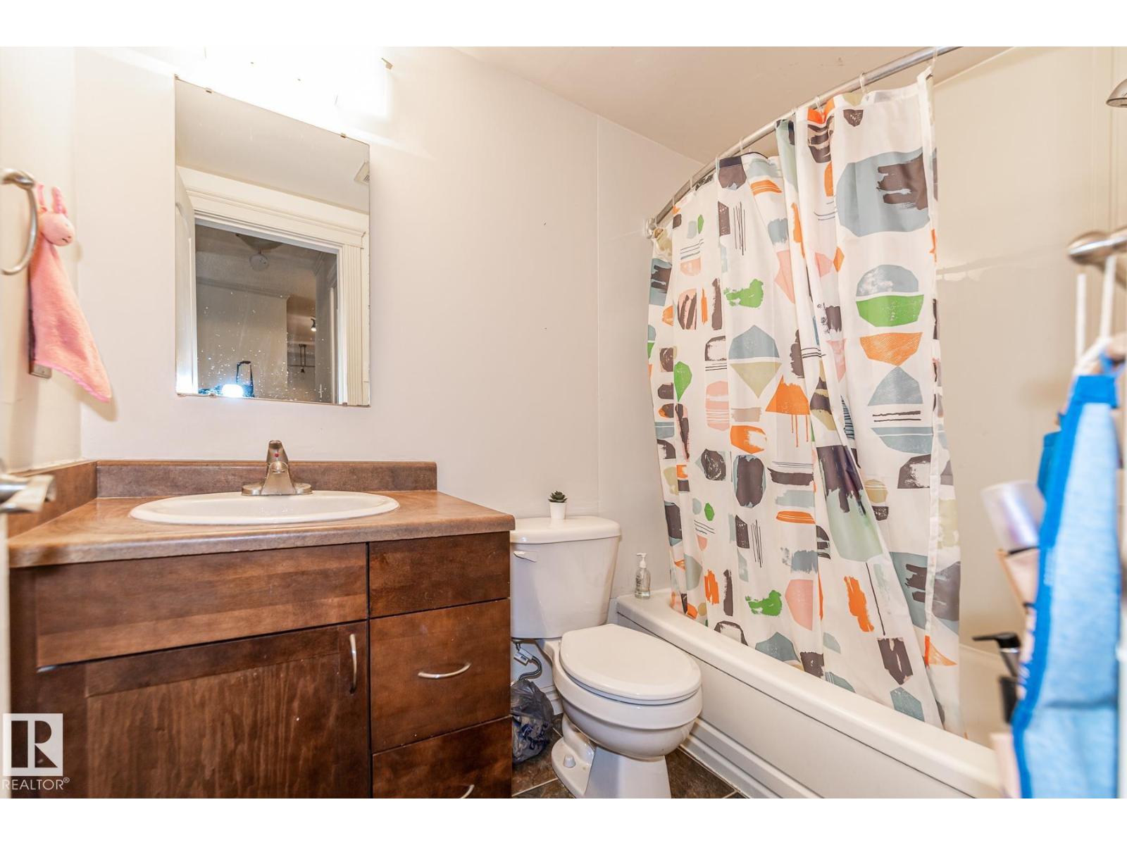 #204 10633 81 AV NW - 19