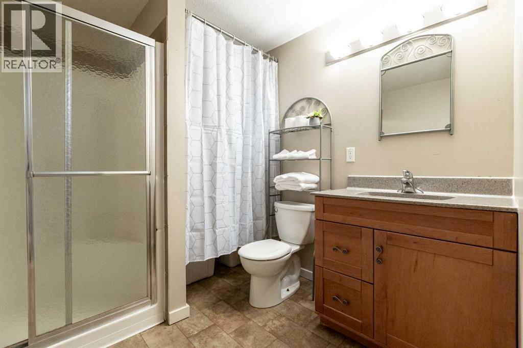 Listing photo – 454 Wishart Street, Red Deer