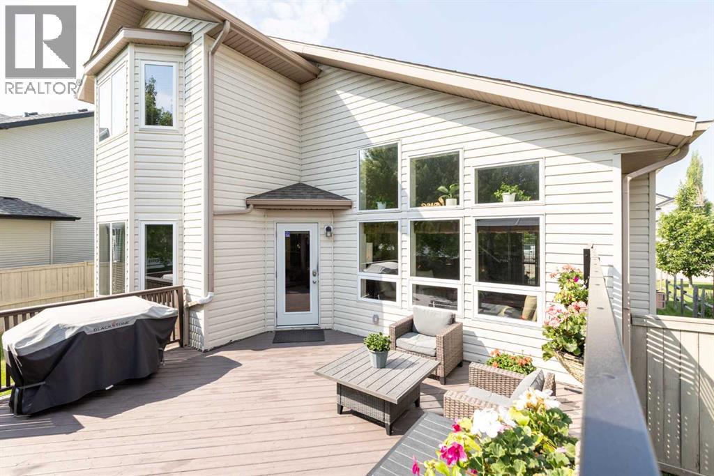 Listing photo – 454 Wishart Street, Red Deer
