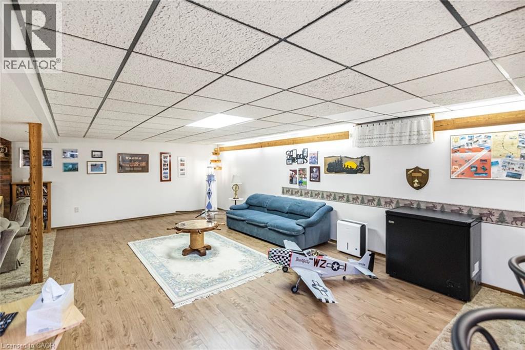 3271 RAINHAM Road - 24