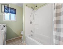 1034 Vista Barrett Private, Ottawa, ON K4P1C8 Photo 15