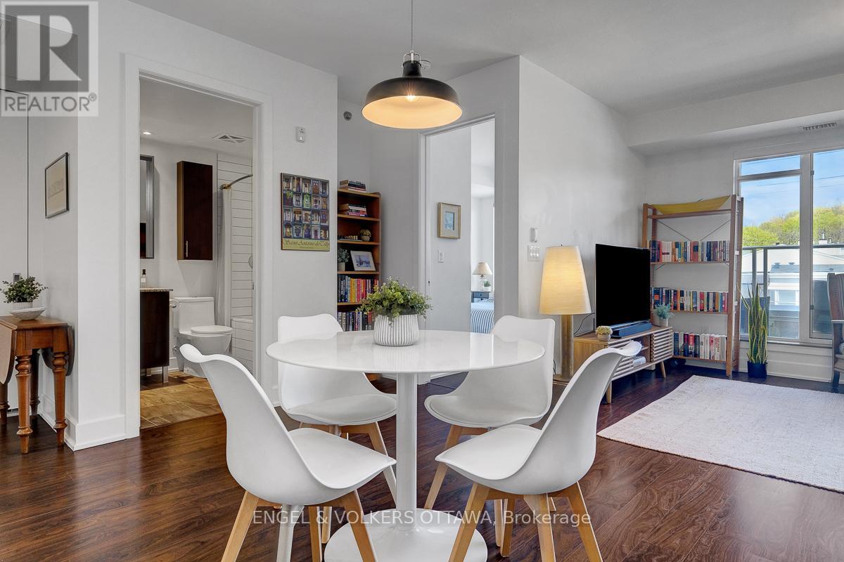 #213 7 MARQUETTE AVENUE - 11