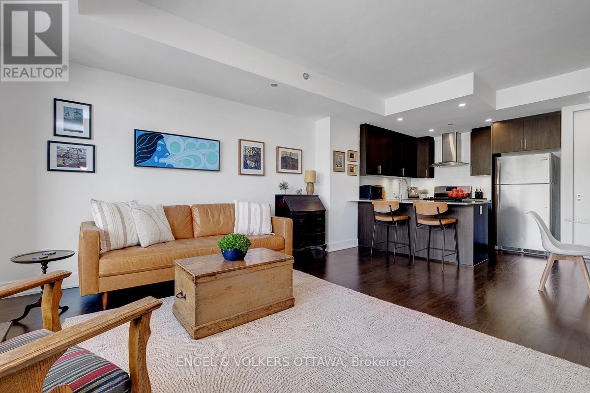 #213 7 MARQUETTE AVENUE - 14