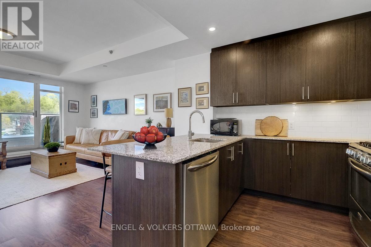 #213 7 MARQUETTE AVENUE - 21